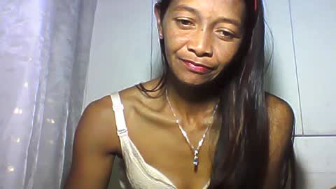 vixen_lina online show from June 2026 06:01:02 PM