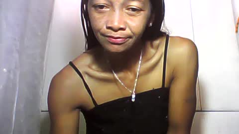 vixen_lina online show from June 2026 07:00:01 AM