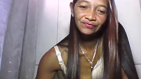 vixen_lina online show from June 2026 06:41:01 AM