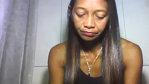 vixen_lina online show from June 2026 07:14:01 PM