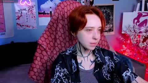 Snapshot of vixen_noir chatting on July 2026 10:20:01 AM Alice online show from July 2026 10:20:01 AM