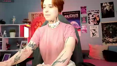 Snapshot of vixen_noir chatting on July 2026 01:58:33 AM Alice online show from July 2026 01:58:33 AM