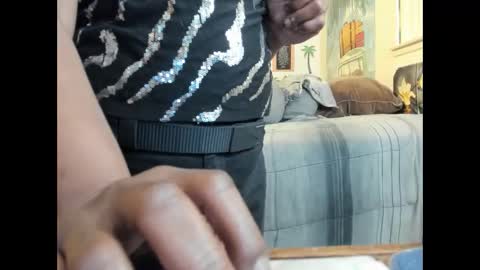 Snapshot of vixenfyre chatting on November 2025 04:45:02 AM Vixen Fyre online show from November 2025 04:45:02 AM