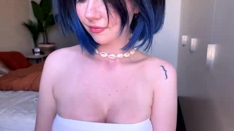 Snapshot of vixenp chatting on May 2026 04:23:02 PM Polly Online mostly at 9pm-2am UK Time online show from May 2026 04:23:02 PM