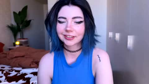 Snapshot of vixenp chatting on May 2026 04:36:02 PM Polly Online mostly at 9pm-2am UK Time online show from May 2026 04:36:02 PM