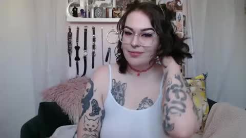 Snapshot of vixinvvitch chatting on January 2026 07:11:01 PM VIXIN online show from January 2026 07:11:01 PM