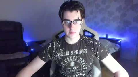 Snapshot of vlad1605 chatting on May 2026 08:50:02 PM Martin online show from May 2026 08:50:02 PM