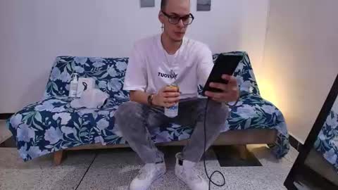 Vlad online show from July 2026 07:55:01 PM