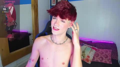 Snapshot of vladhellsing4 chatting on January 2025 03:57:01 PM Vlad online show from January 2025 03:57:01 PM