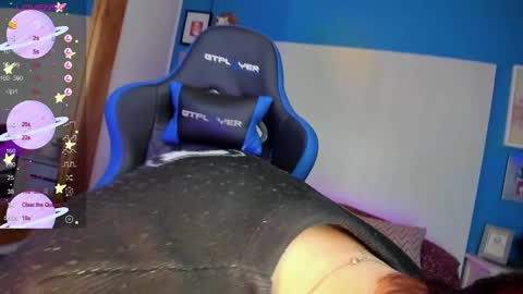 Snapshot of vladhellsing4 chatting on January 2025 09:25:01 PM Vlad online show from January 2025 09:25:01 PM