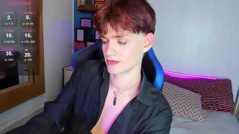 Snapshot of vladhellsing4 chatting on February 2025 03:21:01 PM Vlad online show from February 2025 03:21:01 PM