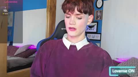 Snapshot of vladhellsing4 chatting on February 2025 02:09:02 PM Vlad online show from February 2025 02:09:02 PM