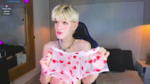 Vlad  online show from May 2026 02:25:01 PM