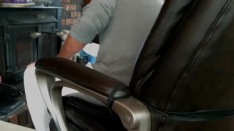 Snapshot of vnpg92 chatting on January 2025 05:33:01 PM vnpg92 online show from January 2025 05:33:01 PM