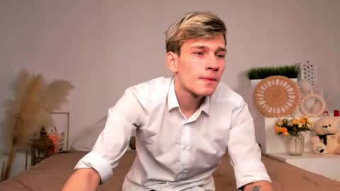 Dan online show from February 2026 04:18:02 AM