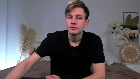 Dan online show from February 2026 04:13:02 AM