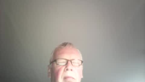 Snapshot of volkeronly chatting on September 2025 12:07:01 PM volkeronly online show from September 2025 12:07:01 PM