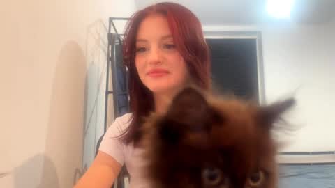 Snapshot of vondalorensen chatting on September 2025 03:46:02 PM vondalorensen online show from September 2025 03:46:02 PM