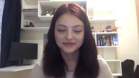 Snapshot of vondalorensen chatting on September 2025 01:56:01 PM vondalorensen online show from September 2025 01:56:01 PM