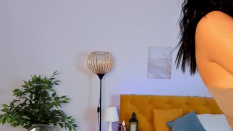 Snapshot of vonen_ray chatting on February 2026 09:01:02 AM Vonen online show from February 2026 09:01:02 AM