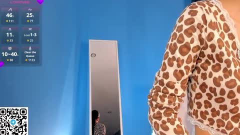 Snapshot of vonen_ray chatting on April 2026 11:29:02 AM Vonen online show from April 2026 11:29:02 AM