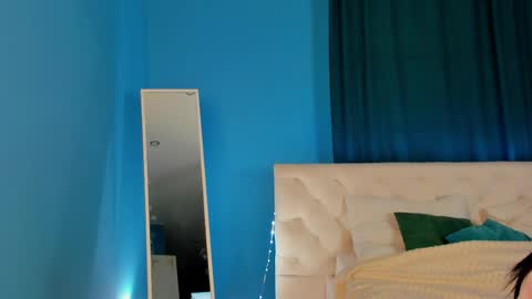 Vonen online show from April 2026 01:21:02 AM