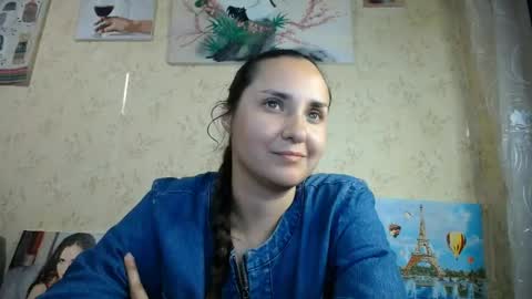 voulezvous_angel online show from May 2026 05:10:02 PM