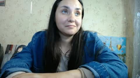 voulezvous_angel online show from May 2026 06:09:01 PM