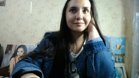 voulezvous_angel online show from June 2026 06:32:02 PM