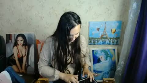 voulezvous_angel online show from June 2026 05:10:02 PM