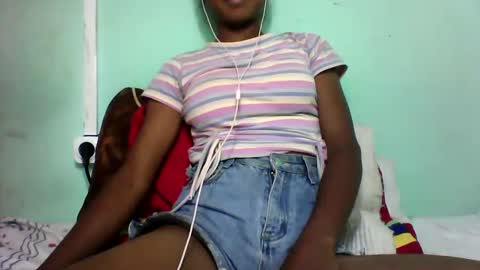 vounialdy online show from January 2025 02:46:02 PM