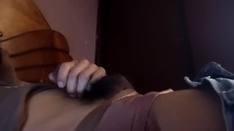 vujadetr online show from December 2025 06:45:02 PM