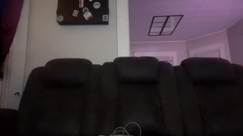 Snapshot of vveejay48826 chatting on September 2025 03:39:01 AM vveejay online show from September 2025 03:39:01 AM