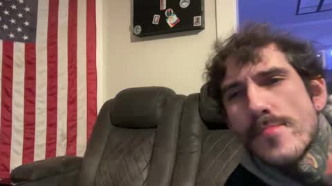 Snapshot of vveejay48826 chatting on October 2025 09:43:02 AM vveejay online show from October 2025 09:43:02 AM