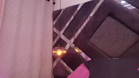 Violeta online show from January 2025 03:07:02 AM