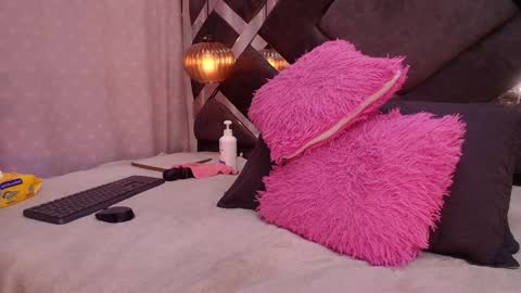 Violeta online show from January 2025 06:14:01 AM