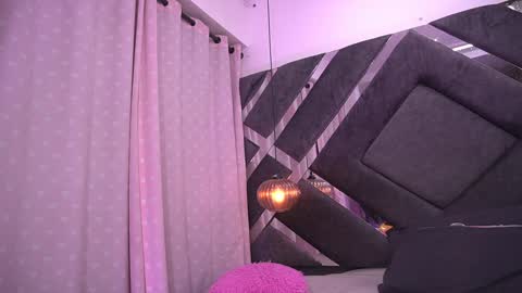 Violeta online show from February 2025 03:13:01 AM