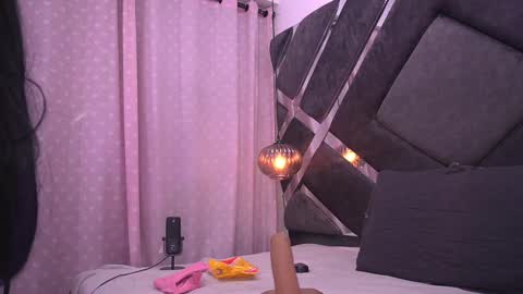 Violeta online show from February 2025 03:08:01 AM