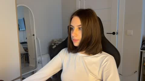Arina online show from May 2026 08:11:02 AM
