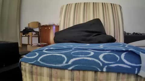 Snapshot of vype121 chatting on September 2025 10:00:01 PM vype121 online show from September 2025 10:00:01 PM