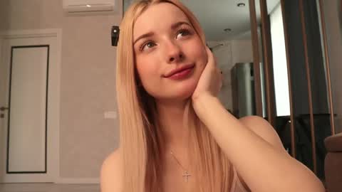 Nana online show from March 2026 05:13:01 AM