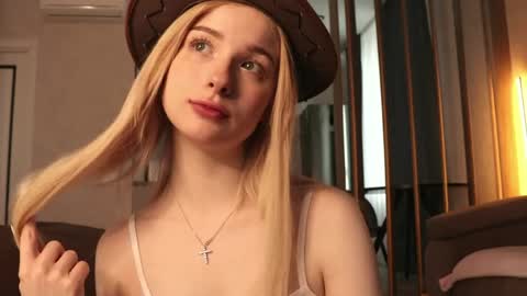 Nana online show from April 2026 04:46:01 AM