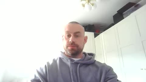 wadders99 online show from April 2026 01:38:01 PM