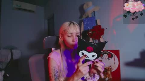 Waifu exe online show from June 2026 04:15:01 AM