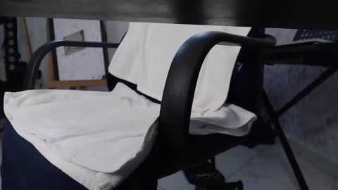 Snapshot of wake_and_bakee chatting on November 2025 08:18:01 PM John online show from November 2025 08:18:01 PM