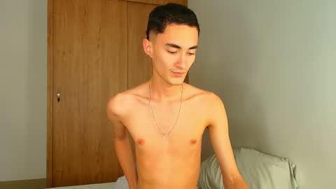 Snapshot of wal_jones chatting on February 2026 04:22:01 AM wal jones online show from February 2026 04:22:01 AM