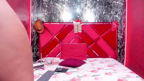 waleska   online show from December 2025 12:23:02 PM