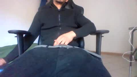 Snapshot of wali170097 chatting on February 2026 10:19:02 AM ghhhgh online show from February 2026 10:19:02 AM