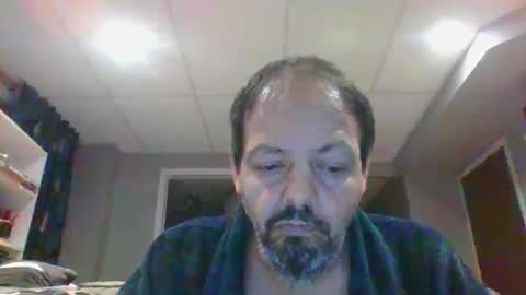 walker033 online show from November 2025 05:32:02 AM