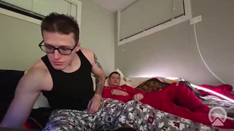 walkerbrett online show from November 2025 07:53:02 AM